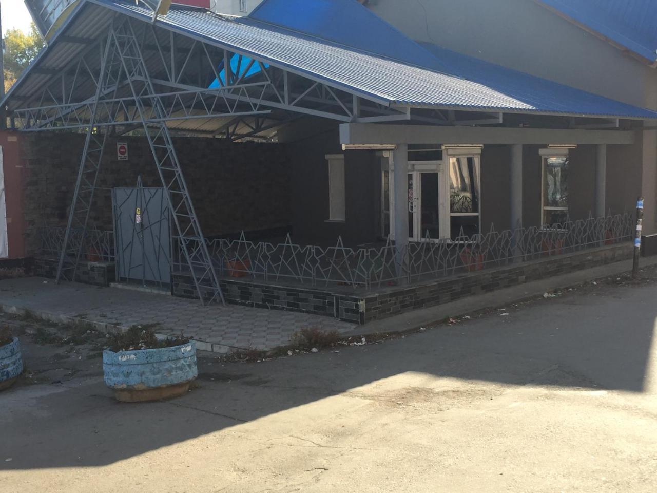 Hostel -Hotel Granat Rivne City מראה חיצוני תמונה