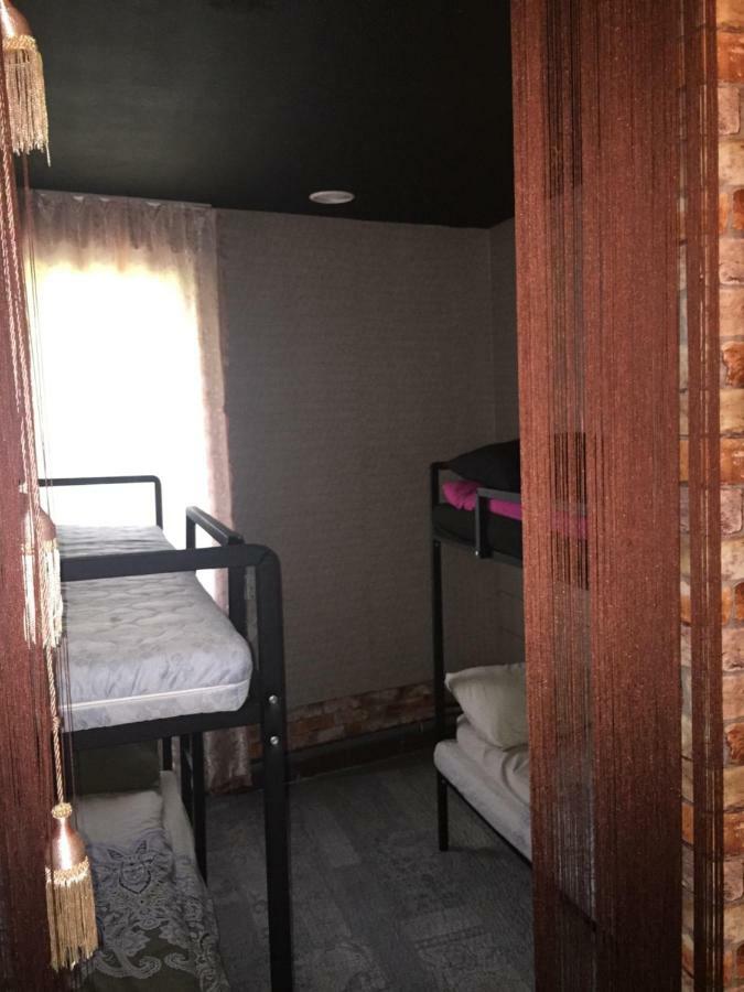Hostel -Hotel Granat Rivne City מראה חיצוני תמונה
